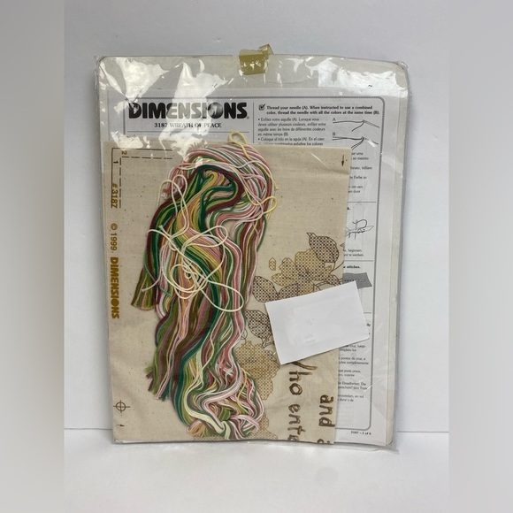 Vintage Dimensions Stamped Cross Stitch Kit Wreath Of Peace #3187 - NEW SEALED - Picture 6 of 8